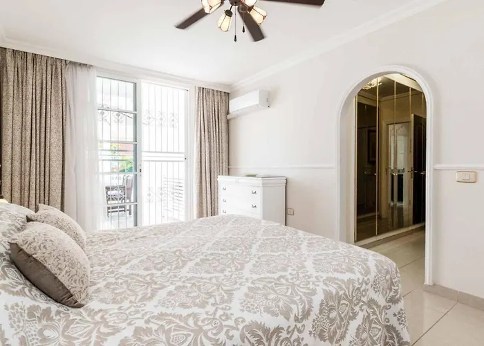 Villa Beautiful 3 Bedroom Private Heated Pool Callao Salvaje