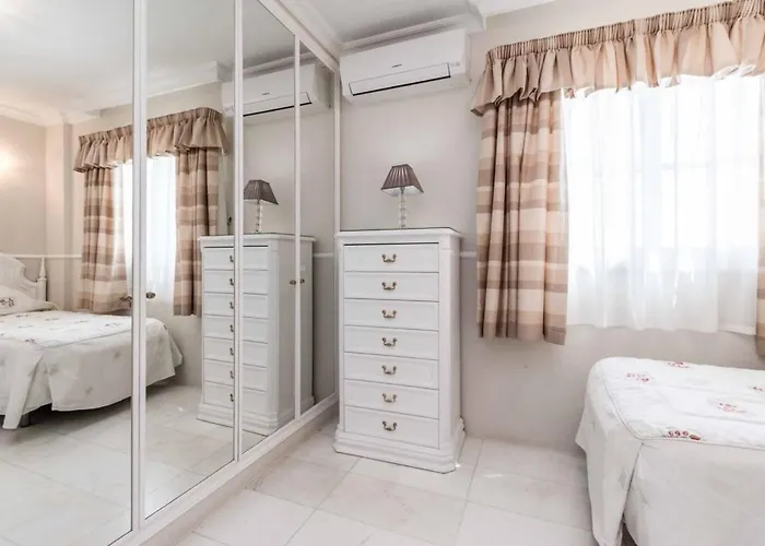 Beautiful 3 Bedroom Private Heated Pool Callao Salvaje